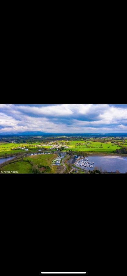 Lough Key Luxury Riverfront Apartment Cootehall Zewnętrze zdjęcie