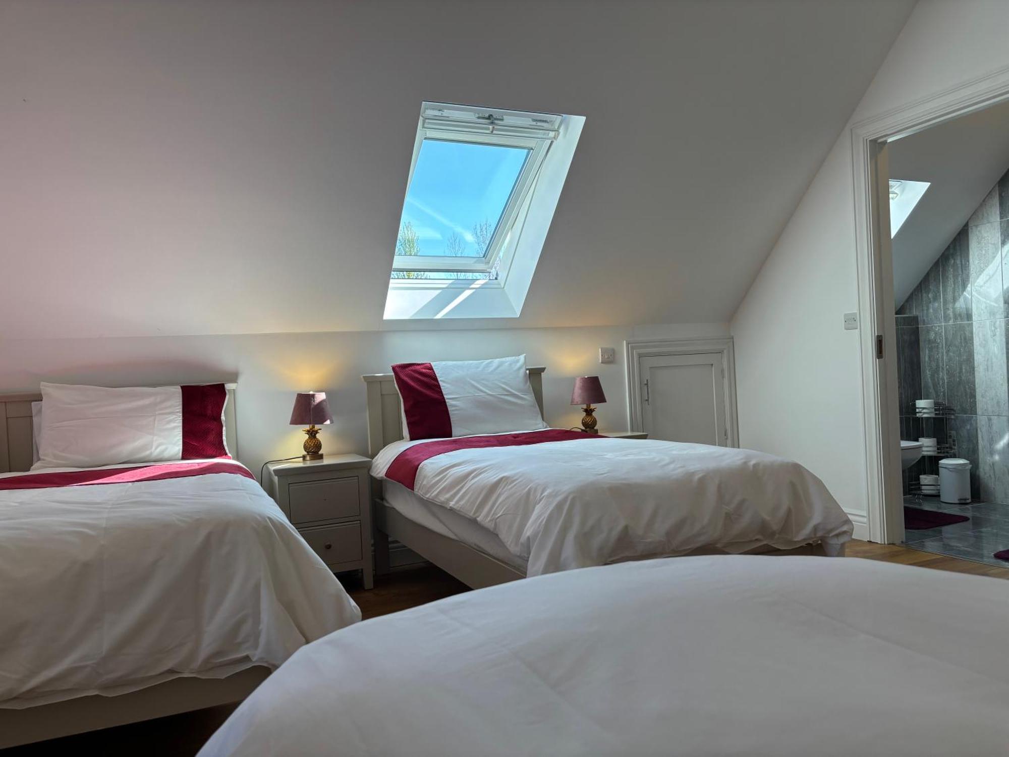 Lough Key Luxury Riverfront Apartment Cootehall Zewnętrze zdjęcie
